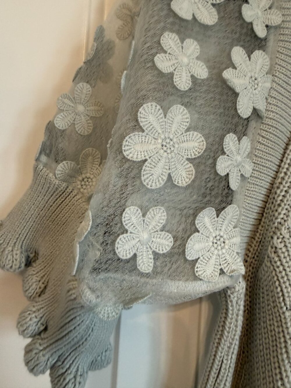 NWT Industry sage green knit top with sheer mesh puff sleeves. Size XL - Picture 2 of 7